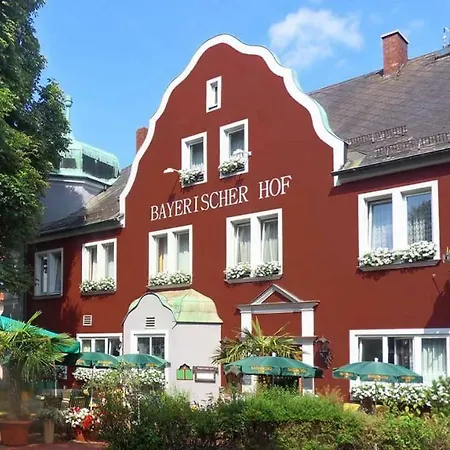 Bayerischer Hof Hotel 3*