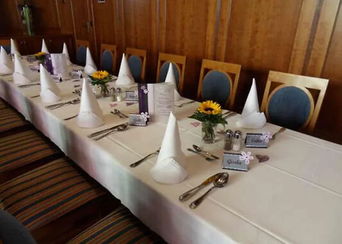 Otel Bayerischer Hof 3*